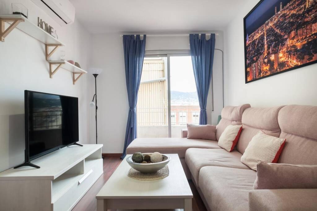 Habitaciones Camp Nou Apartment L'Hospitalet de Llobregat Bagian luar foto
