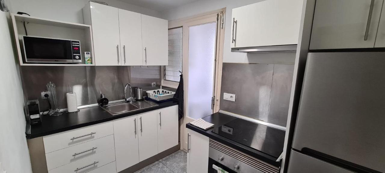 Habitaciones Camp Nou Apartment L'Hospitalet de Llobregat Bagian luar foto